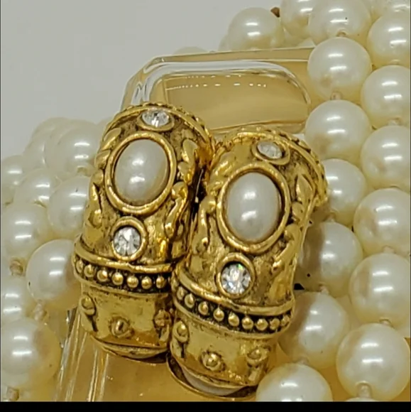 Vintage Luxurious Rare Signed Earrings